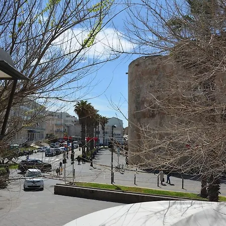 Apartment Loft Maris In Piazza Sulis Vista Mare Alghero
