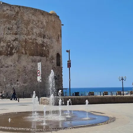 Daire Loft Maris In Piazza Sulis Vista Mare Alghero