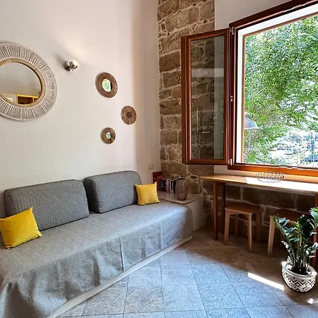 Daire Loft Maris In Piazza Sulis Vista Mare *